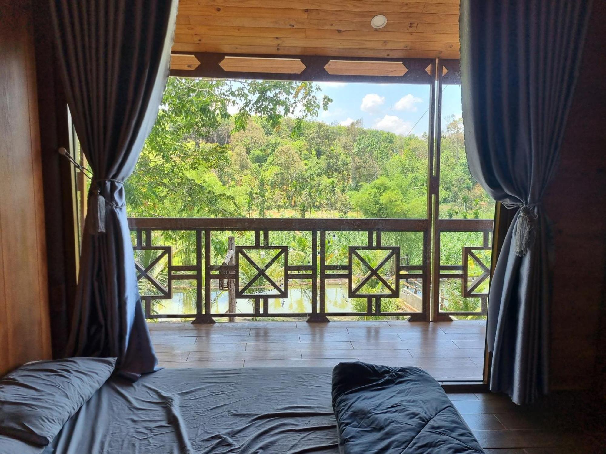 An Nhien Farm - Venuestay Буон Ма Туот Екстериор снимка