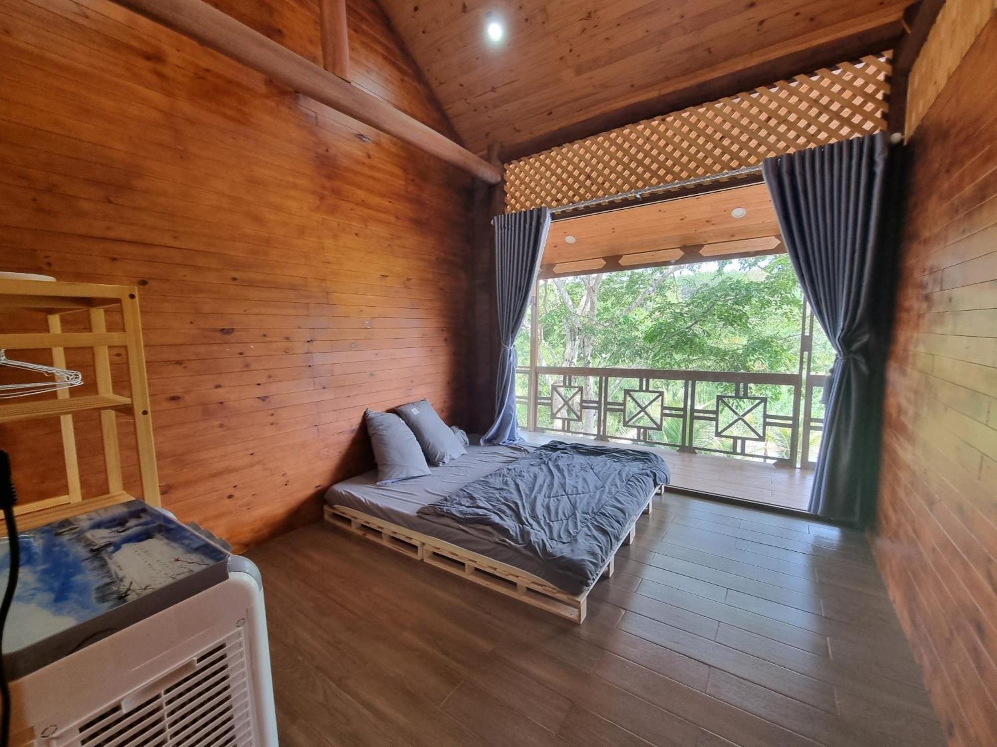 An Nhien Farm - Venuestay Буон Ма Туот Екстериор снимка